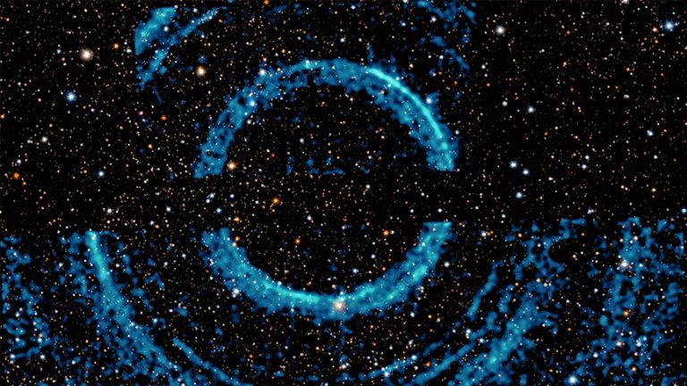 Astrnomos captam anis ao redor de buraco negro