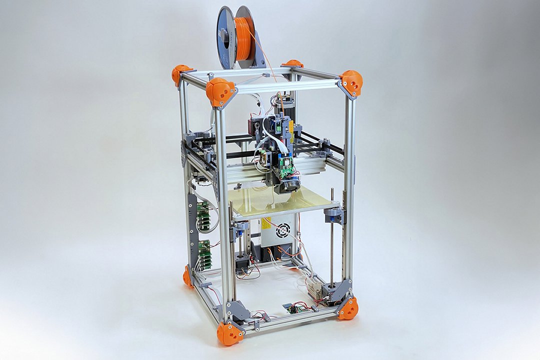 Impressora 3D se reconfigura para imprimir com tintas desconhecidas