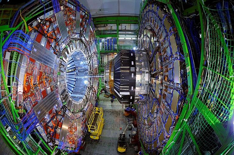 LHC detecta ligao do bson de Higgs com o quark top