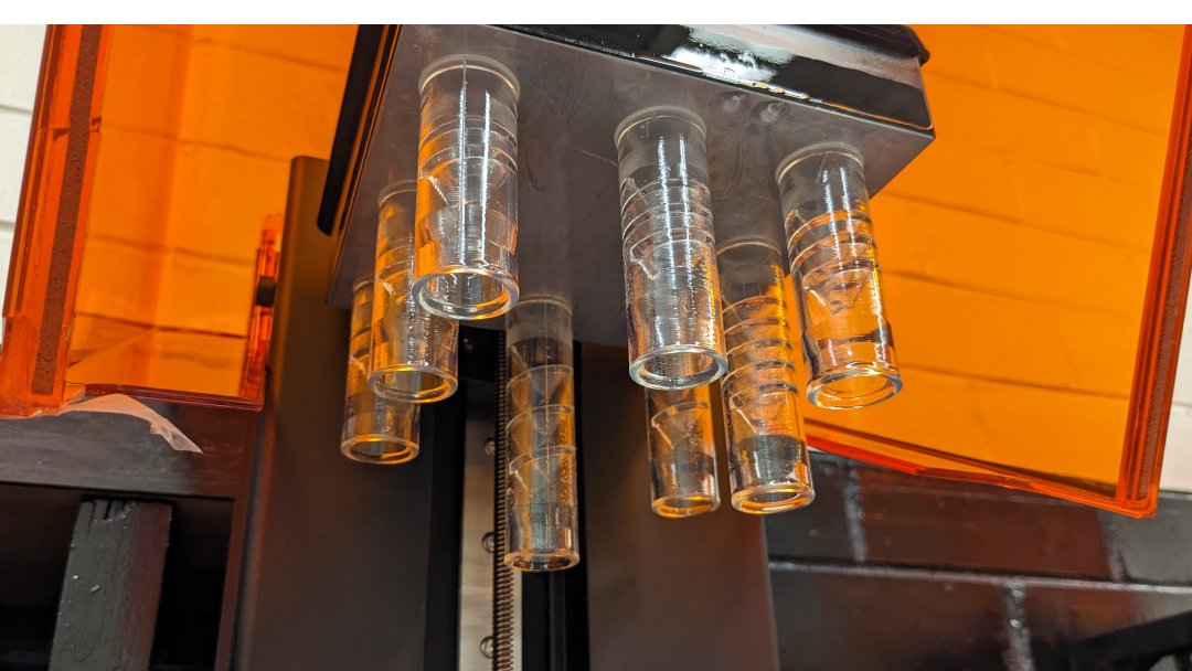 Bomba de fluxo assimtrico inspirada em intestino de tubaro